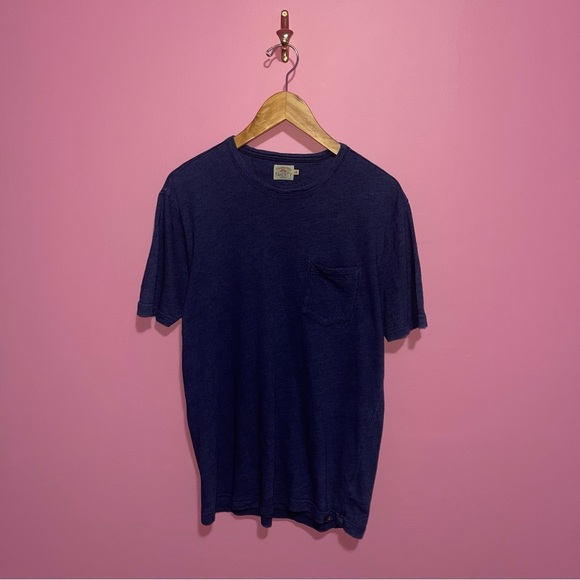 Faherty Short Sleeve Shirt Men's Size Small Dark Blue Navy Indigo Pocket Tee - Picture 2 of 12